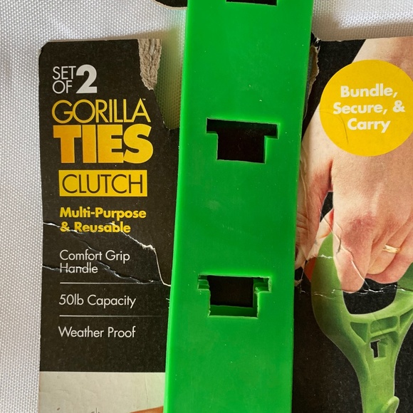 NIP!  Gorilla Tie Clutch!  Set of 2! - Picture 3 of 9